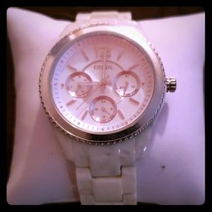 Woman's Fossil Watch ⌚